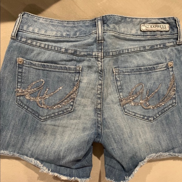 Express Jean shorts - Picture 2 of 2